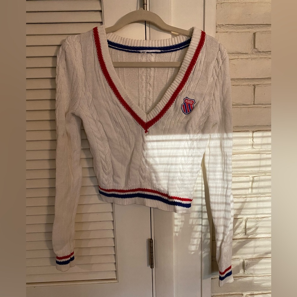 Forever 21 White Cropped Sweater Small